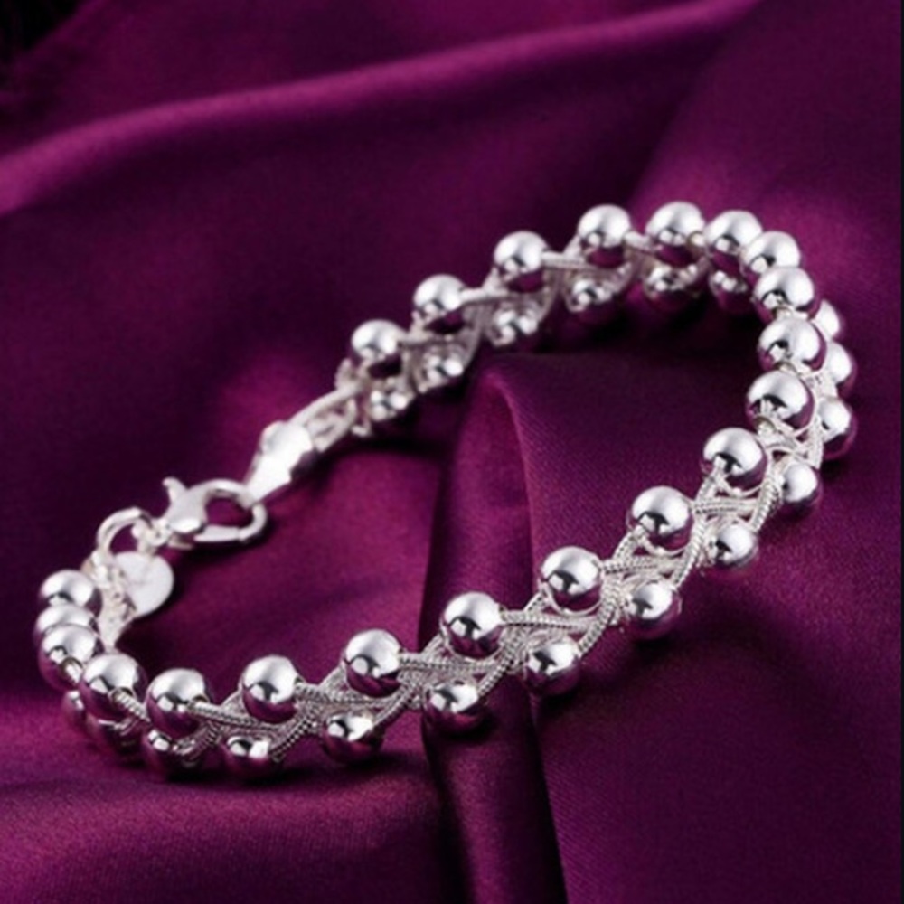 🌼2/$25🌼 Silver Weave Bead Bracelet, 8” L